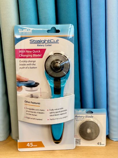 Picture of TrueCut Show Offer Straight Rotary Cutter with Blade