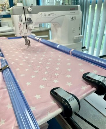 Picture of Grace Cutie Tabletop Fabric Frame  + Janome HD9 + Convertible Quilting foot set