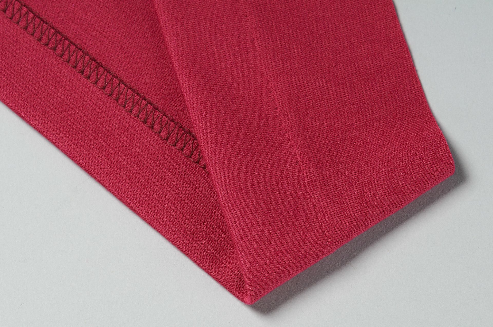 Blindstitch Foot 0.5mm | Bernina Overlocker | Invisible Hem Finishes